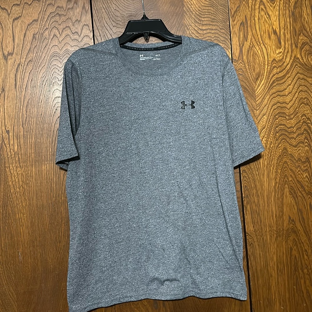 Under Armour Men's Threadborne Athletic T-Shirt
